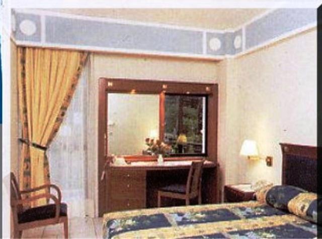 Hotel Olympia Palace Ancient Olympia Room photo